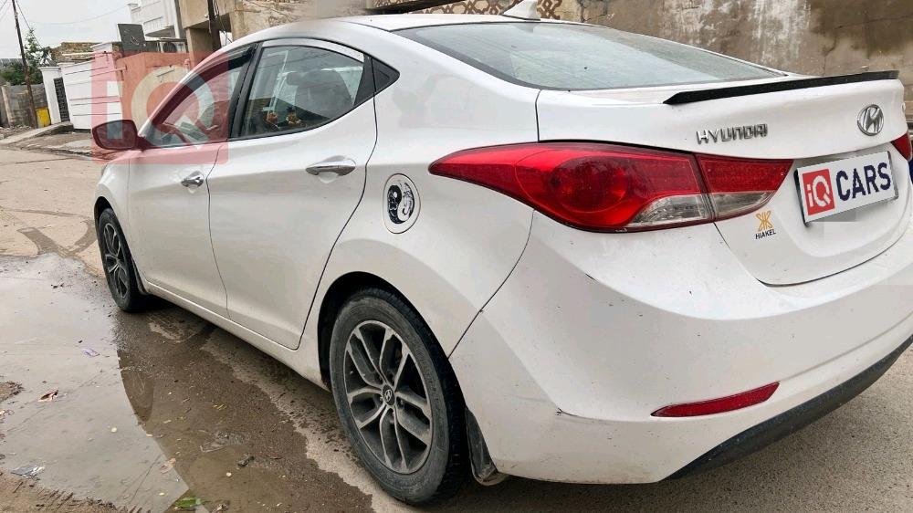 هيونداي النترا